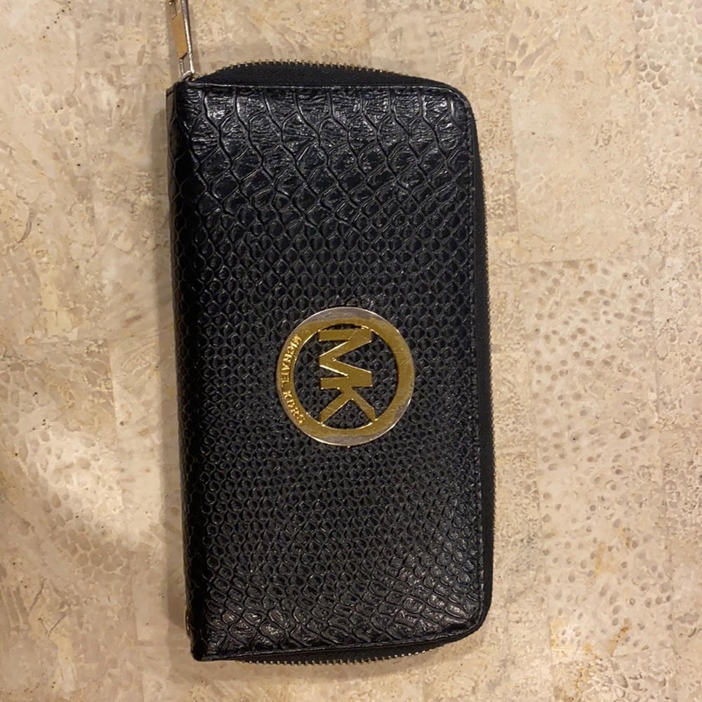 Black Snakeskin Zip Around Wallet.